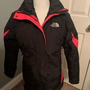 The North Face Women's Black and Red Ski Jacket